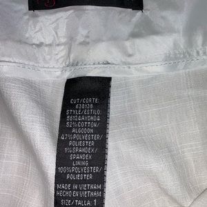 White shorts with belt